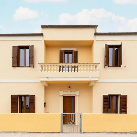 Detached With Garden And Air Conditioning Vakantiehuis