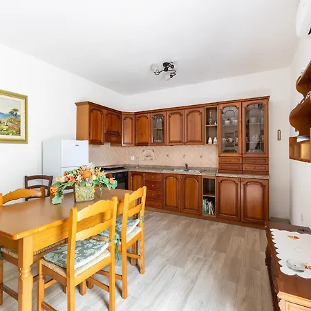 With Garden And Air Conditioning * Valledoria (Sardinia)