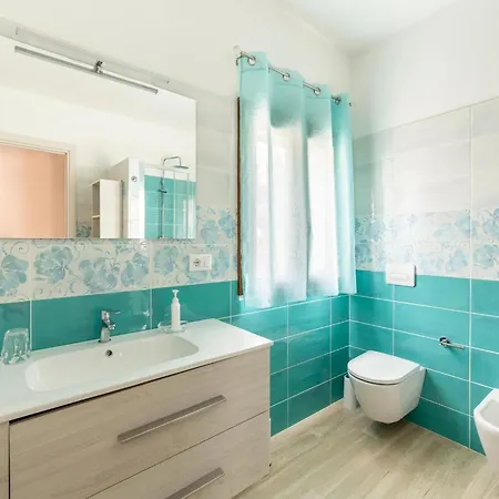 Vakantiehuis With Garden And Air Conditioning *